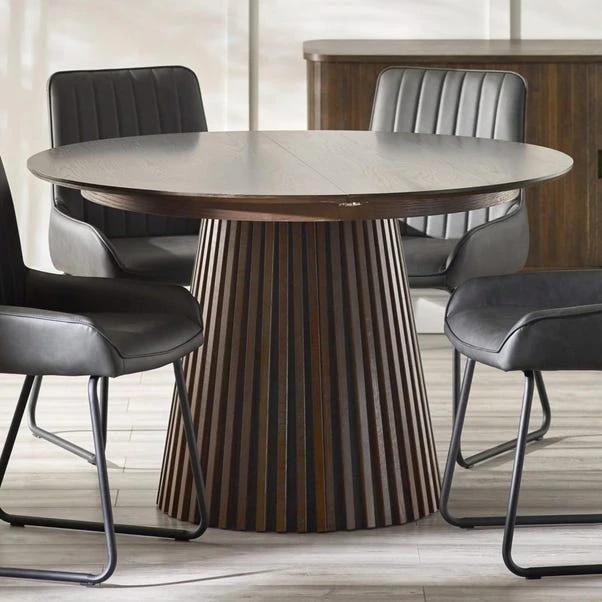 Arya 4-6 Seater Extendable Dining Table 3 Arya 4-6 Seater Extendable Dining Table